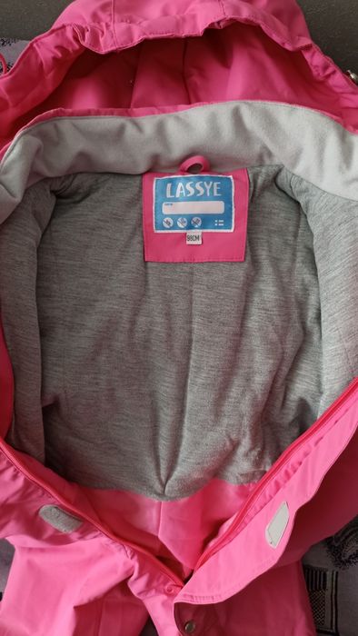 Комбинезон на девочку весна