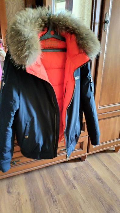 Продам мужскую Аляску двухсторонняя
