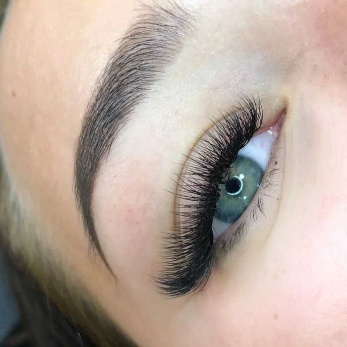 Наращивание ресниц