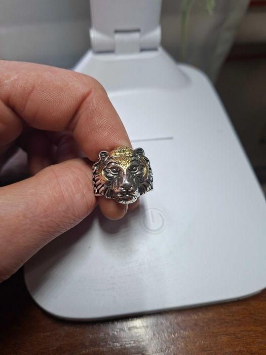Кольцо печатка Тигр