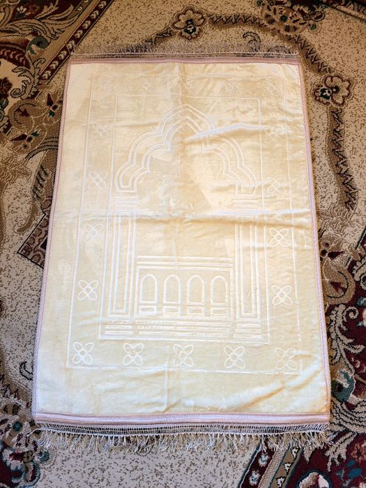 Жайнамаздар сатылады