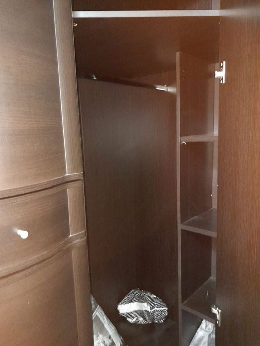 Шкаф в хорошем состояние