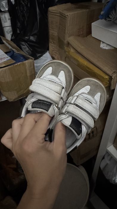 Продам кожанные ботинки 21р