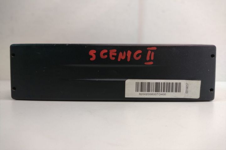 Modul Radio 8200205833 / C RENRAT121-52 Renault Scenic a 2-a generati