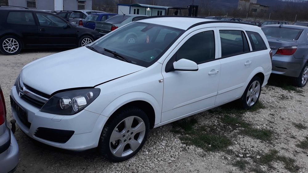 Опел Астра Х Стейшън Opel Astra Н 1.9 CDTI САМО НА ЧАСТИ