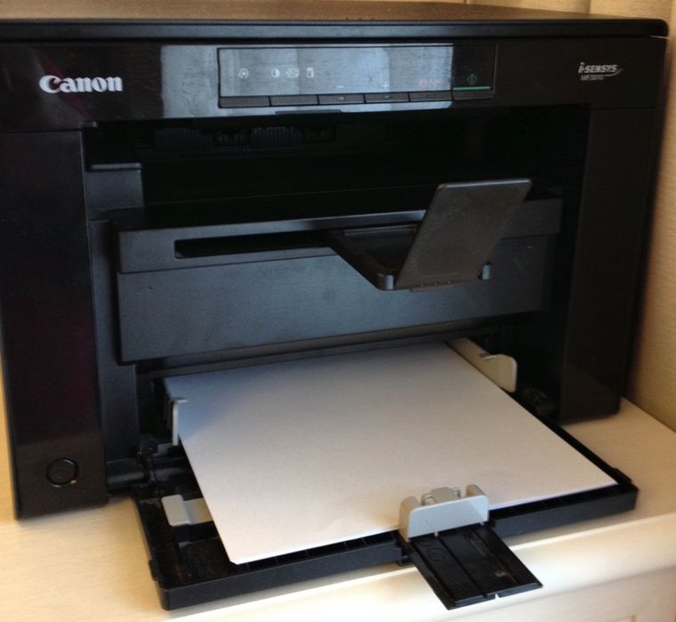 Canon MF3010 3в1 сотилади