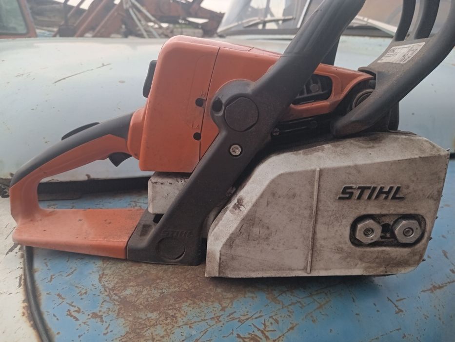 Продам бензопилу штиль мс250