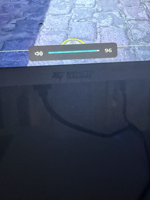 Монитор продам хороши 2 к разришения уена договораная