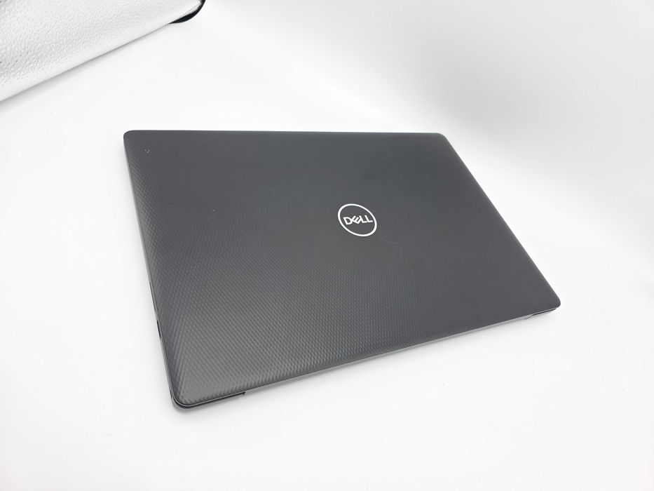 Laptop 15.6" FHD Dell Inspiron 3583 i7-8565U 16GB Ram 512GB SSD Black