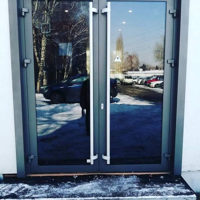 Алюминиевые окна и двери витражи