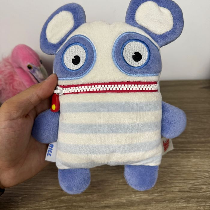 3 плюшени играчки
