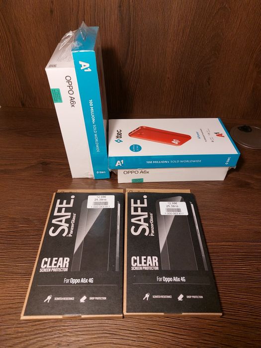 Два Нови Комплекта Телефон OPPO A6x, с включен ttec PowerBank и протектор за екран