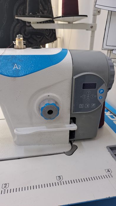 Швейная машинка  продам