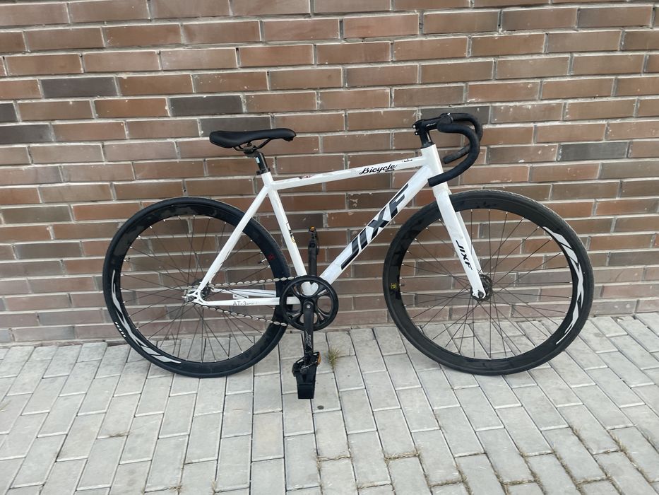 Фикс jixf ат-3 б/у