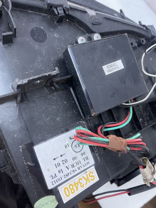 Far stânga xenon BMW Seria 3 F30 F31 Angel Eyes LED DRL 11-2015