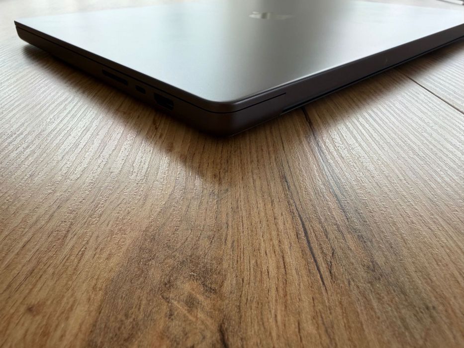 MacBook Pro 16" M3 PRO 12-CPU, 18-GPU, 18GB RAM, 512GB SSD В ГАРАНЦИЯ — миниатюра 3