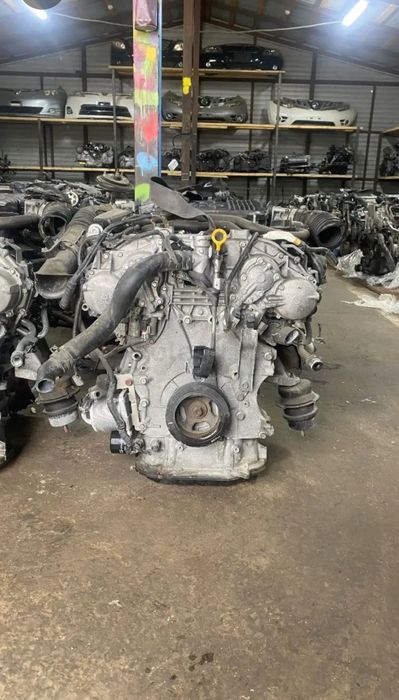 Контрактный Двигатель на Инфинити FX35 объем 3,5