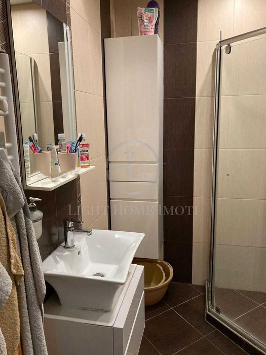 Продава се Двустаен апартамент в Пловдив, Гагарин - 65 кв.м за 1059 €/кв.м - Снимка #5
