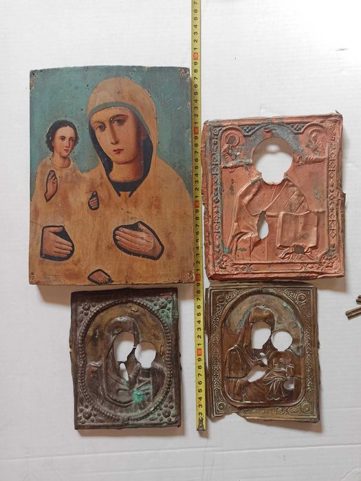 Старинные оклады под иконы, + икона.