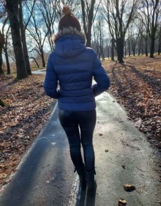 Fâș, mărime S,stare buna!Nu prezintă defecte.