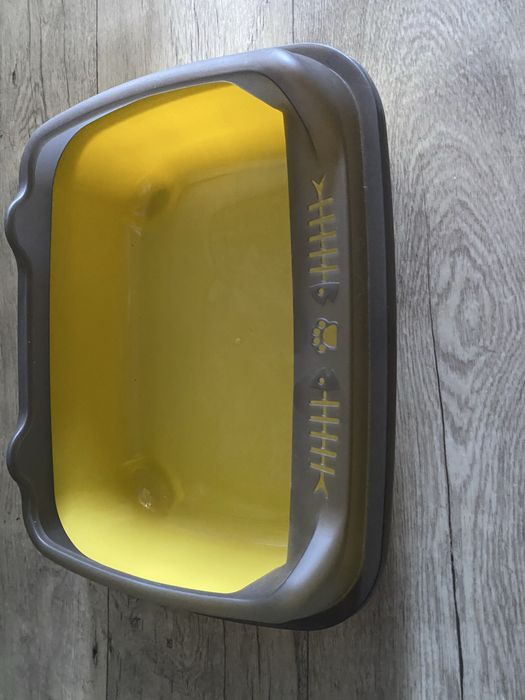 Лоток новый для кошек и собак