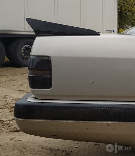 Спойлер Zenber/Votex  AUDI 100/ 200/2000/5000 Quattro HECKSPOILER