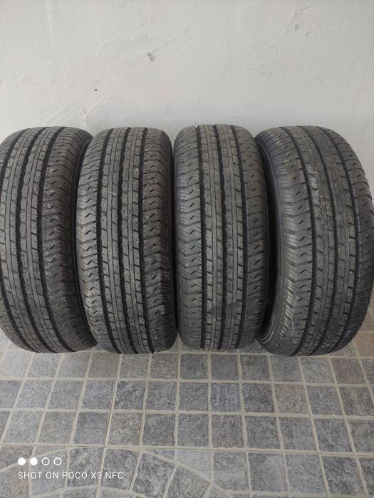 Летни Бусови Гуми 225 / 70 R 15 C Nokian Cline