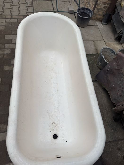 Vană veche stare bună