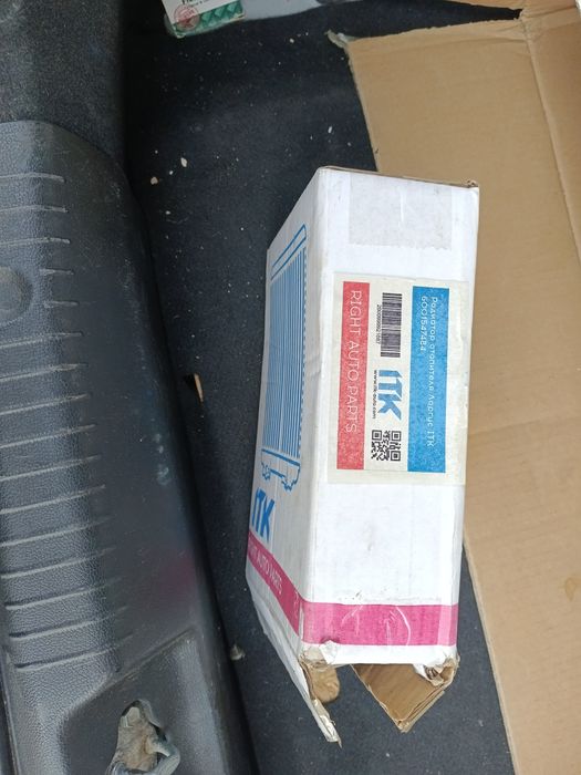 Радиатор на ларгус