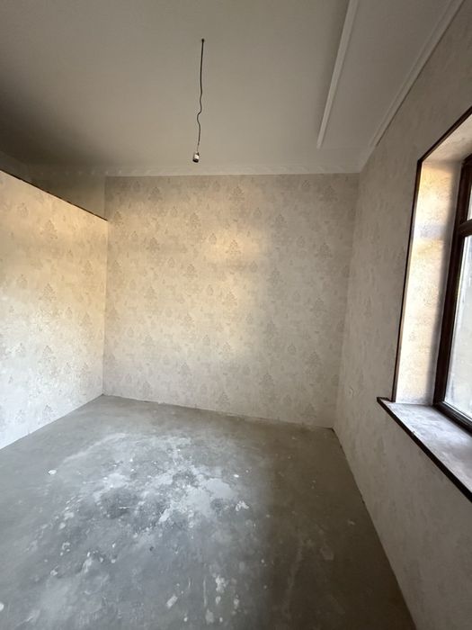 Uchastka sotiladi srochni