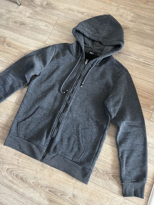 Мъжки суитшърт в сиво - L размер