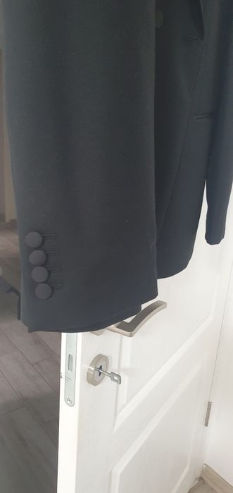 Sacou negru Adina Buzatu