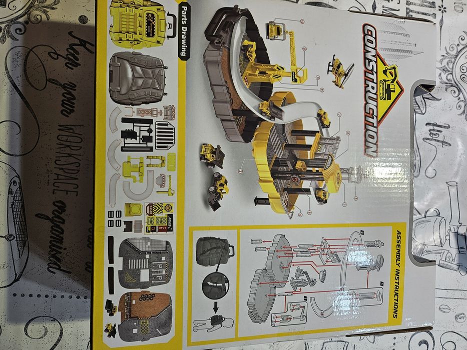 Продам игровой детский конструктор.