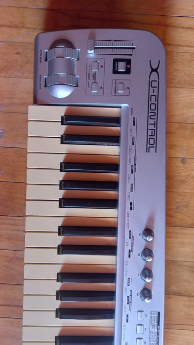 MIDI-клавиатуры профессиональные