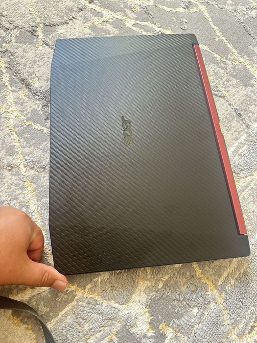 Игрового ноутбука Acer Nitro 7 AN515-52