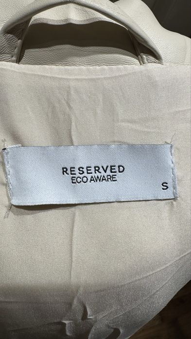 Жилет женский, Reserved