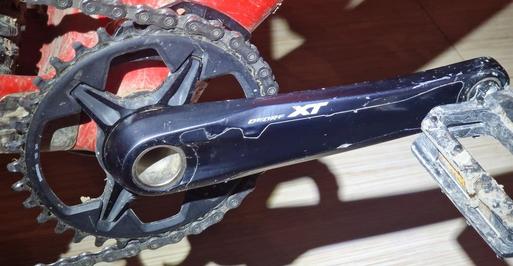 Продавам 4 комплекта МТБ курбели и SRAM RED 165mm