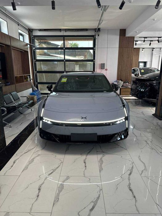 XPENG P7 Next Rasmiy kafolat bilan 750 km