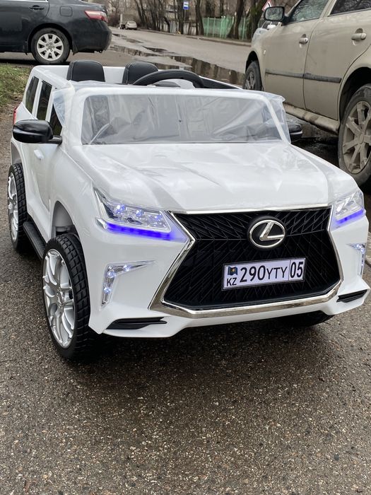 Подарок машина для детей