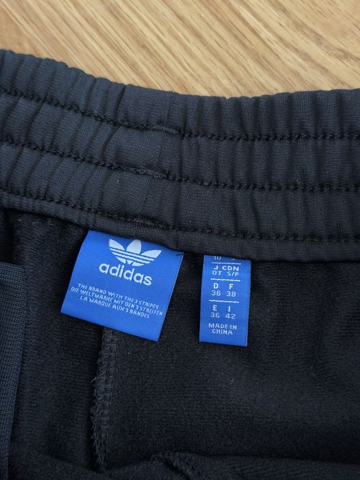 adidas къси гащи за бягане