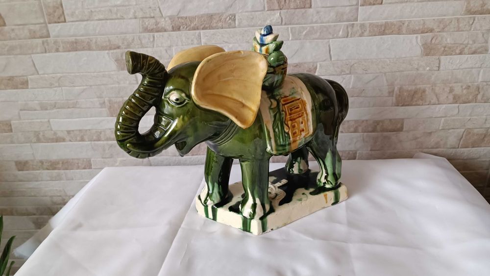 Стар керамичен слон - Китайски Фън Шуй - 30/24