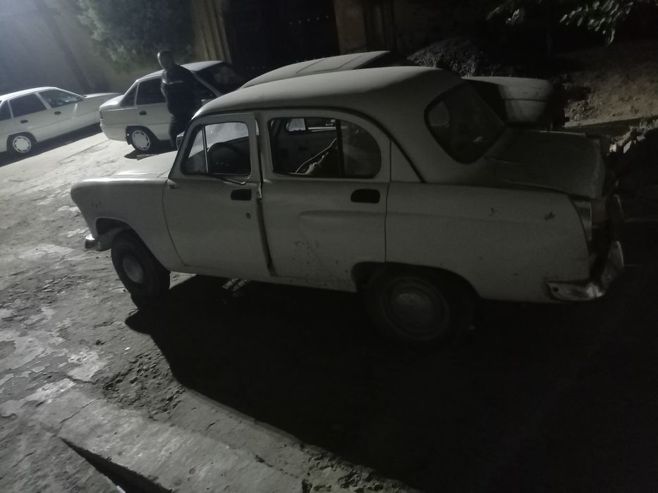 Маскувич  406 сотилади 550$