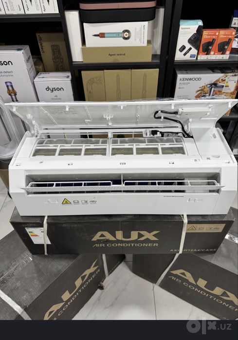Кондиционер AUX CAR 12 Инверторный (ASW-H12A4/CAR)
