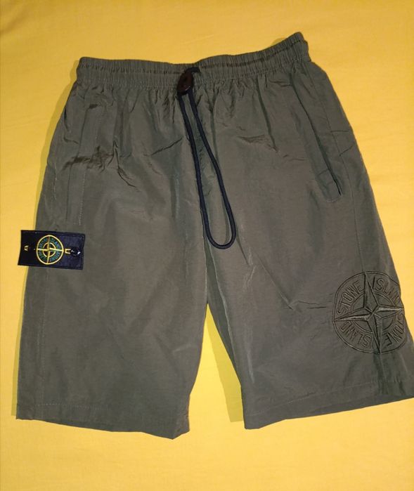 Къси панталони stone island