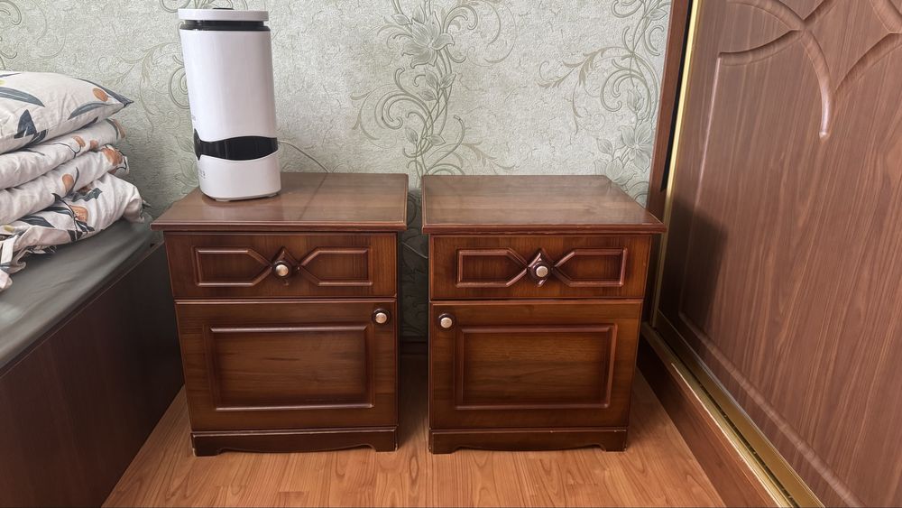 Спальный гарнитур