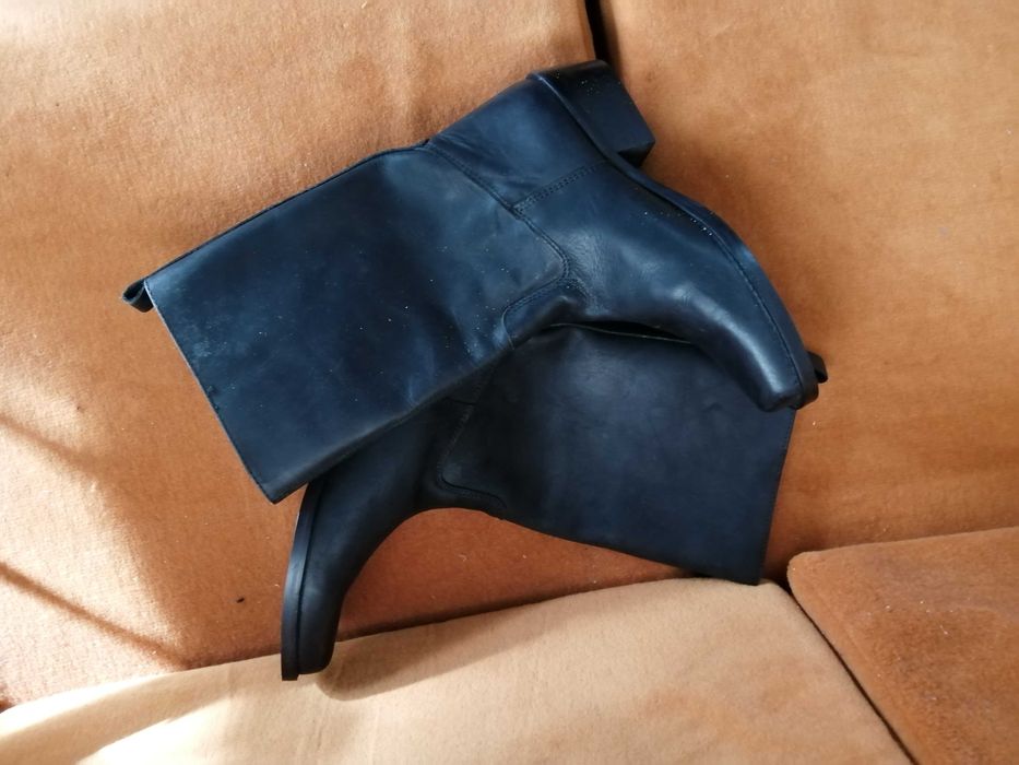 Качесвени ботуши от естествена кожа