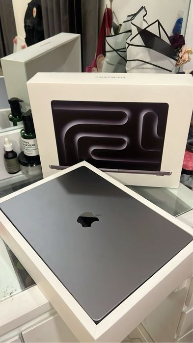 Macbook pro m4 pro 32/1t 98% full