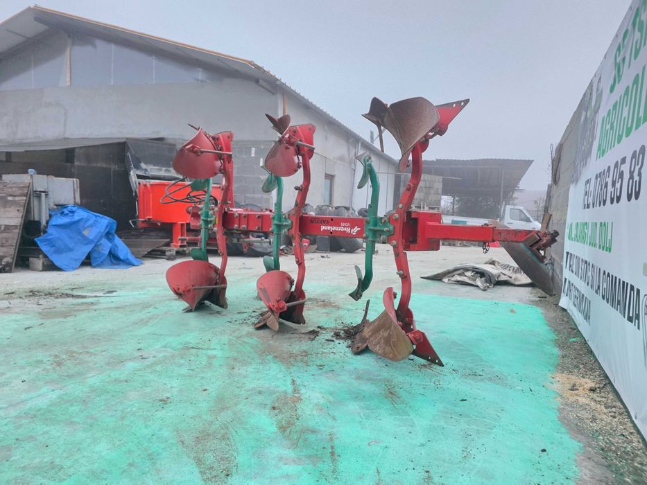 Plug reversibil 3 brazde Kvenerland VD85