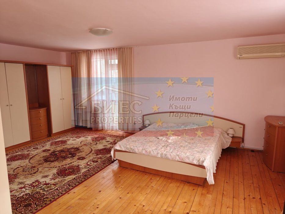 Продава се Къща в с. Селищен дол, Област Перник - 313 кв.м за 528 €/кв.м - Снимка #11