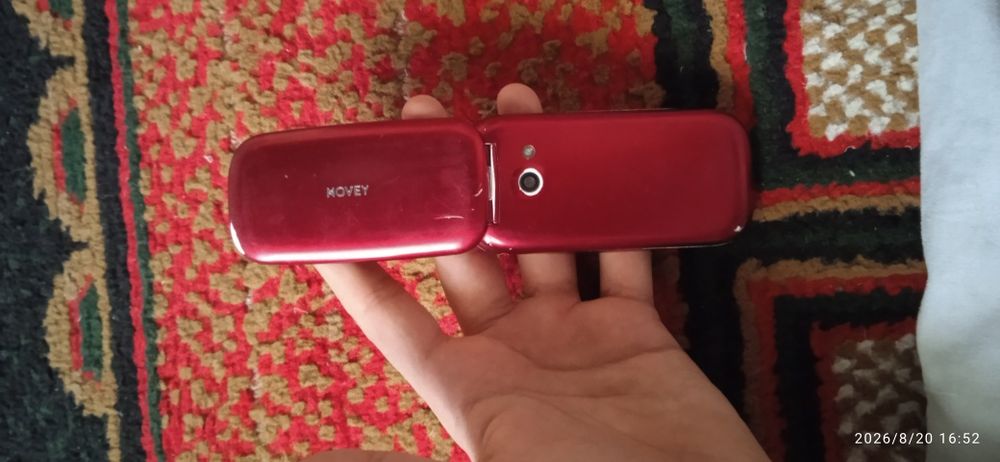 Novey telefon ishlidi